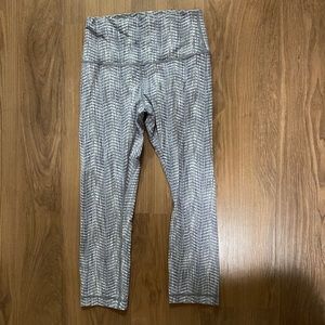 Lululemon cropped leggings